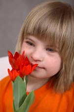 girl with tulip 