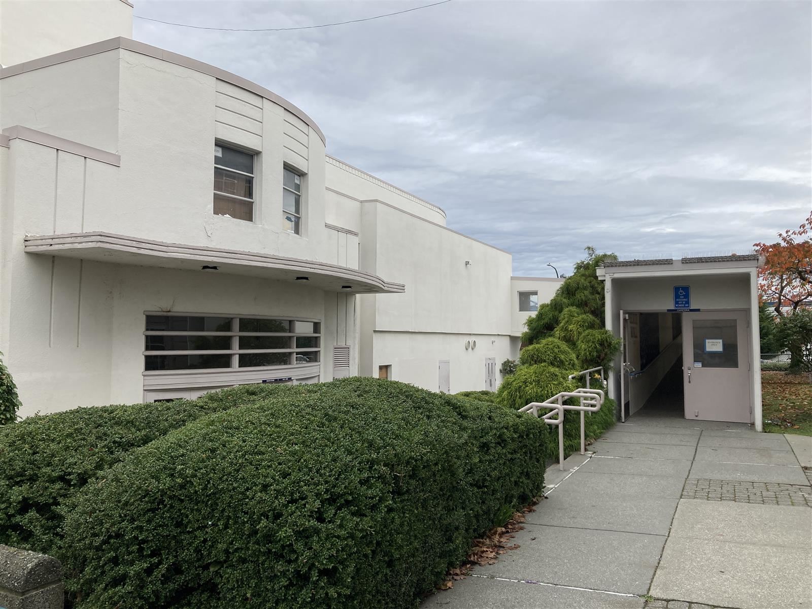 Photo of building that will be modernized at EHS