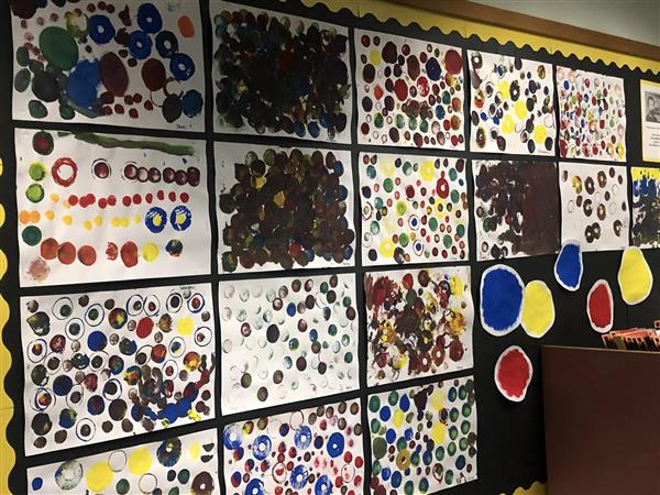 1st Grade Art - Seurat's Dots
